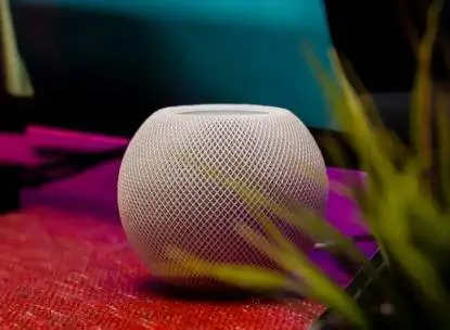 Смарт колонка Apple